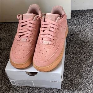 Women’s Air Force 1